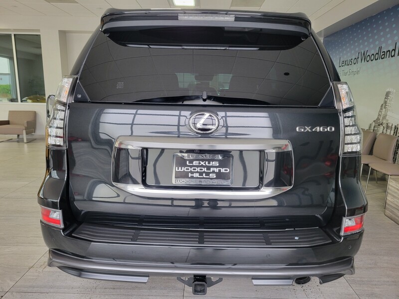 2023 Lexus GX 460 Premium photo 2