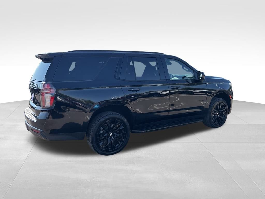 2021 Chevrolet Tahoe RST photo 2