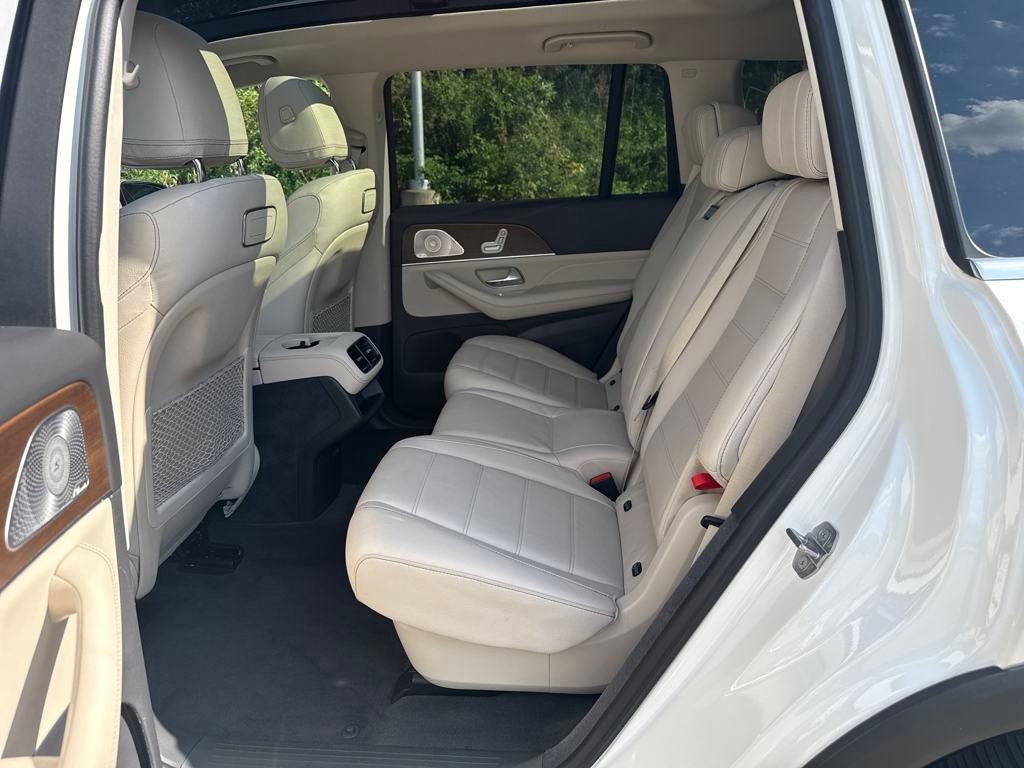 2020 Mercedes Benz GLS 450 4MATIC photo 25
