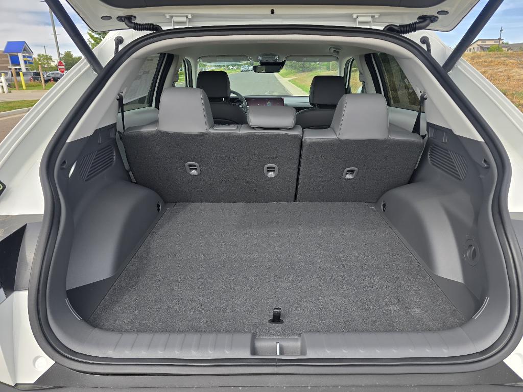 2025 Hyundai Ioniq 5 SEL photo 24