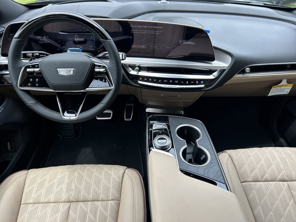 2026 Cadillac Lyriq Sport photo 13