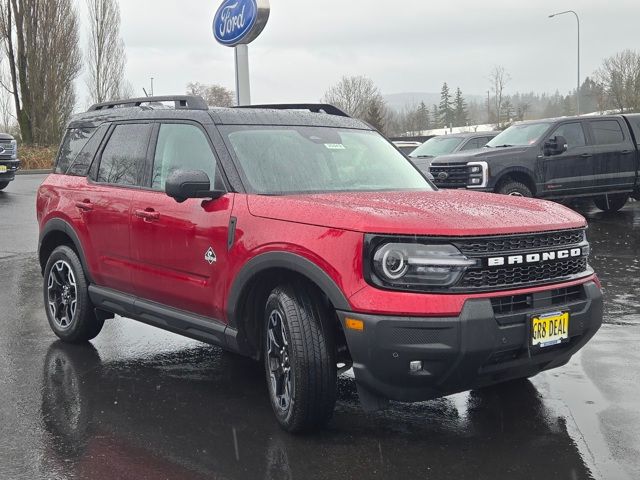 2025 Ford Bronco Sport Outer Banks photo 3
