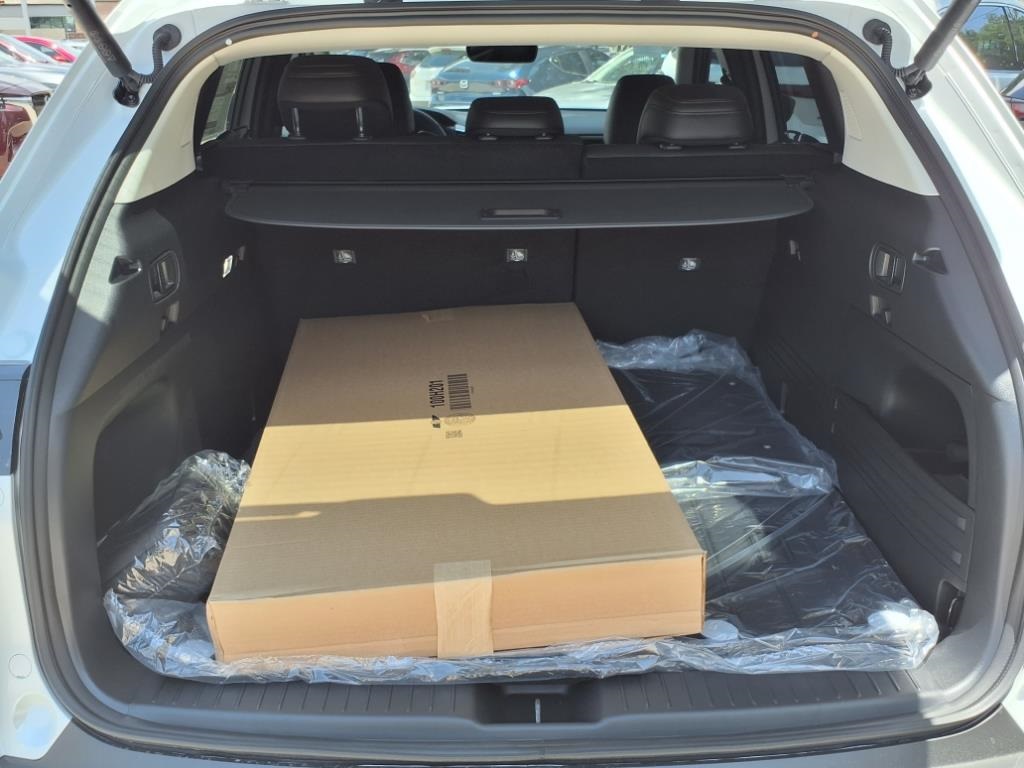 2025 Mazda CX-50 Premium photo 17