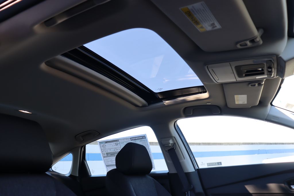 2025 Honda Accord SE photo 23