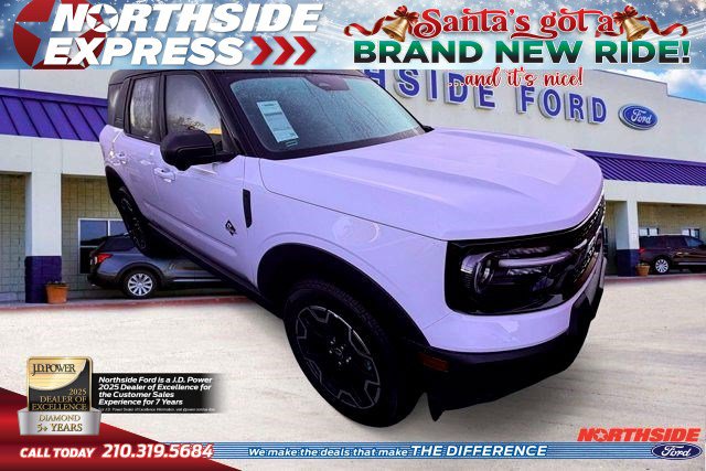 2025 Ford Bronco Sport Outer Banks's photo