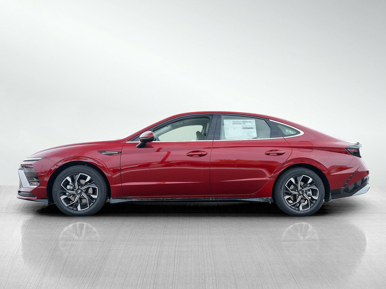 2025 Hyundai Sonata SEL photo 3