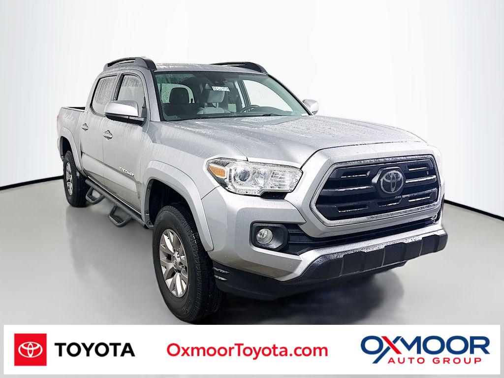 2019 Toyota Tacoma SR5's photo