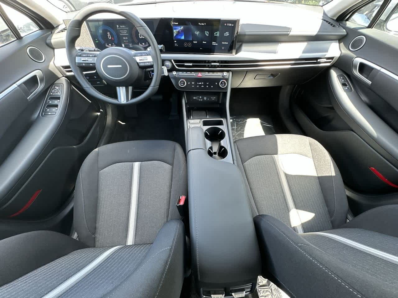 2025 Hyundai Sonata Hybrid SEL photo 24