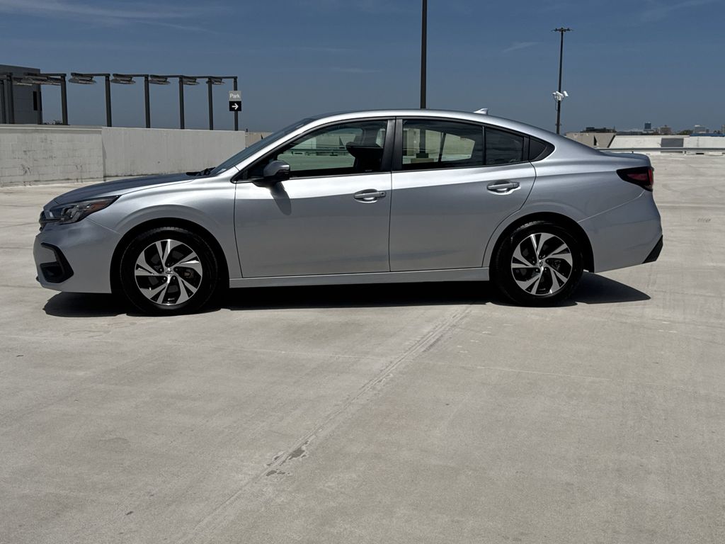 2024 Subaru Legacy Premium photo 4