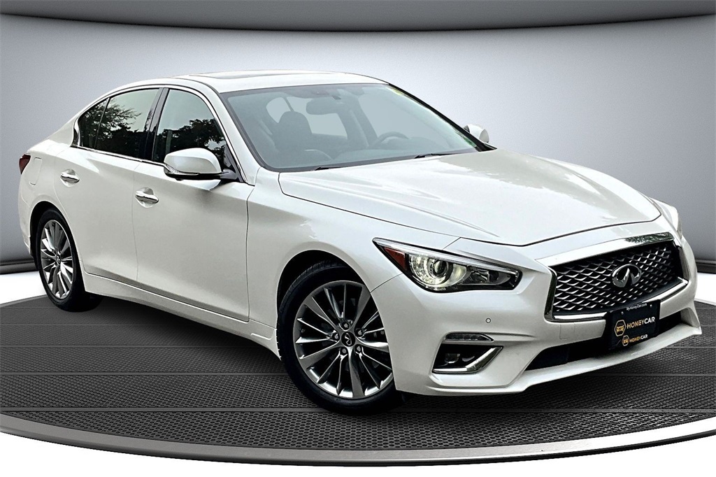 2023 INFINITI Q50 LUXE's photo