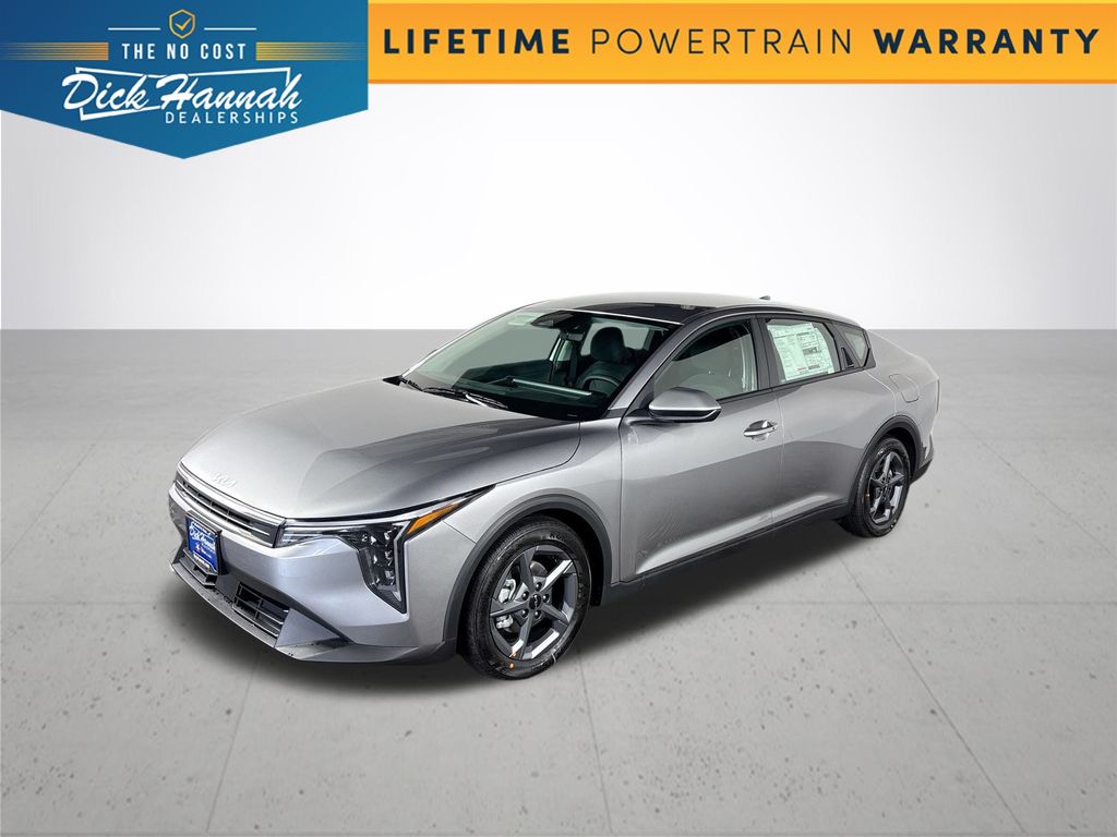 2025 Kia K4 LXS's photo