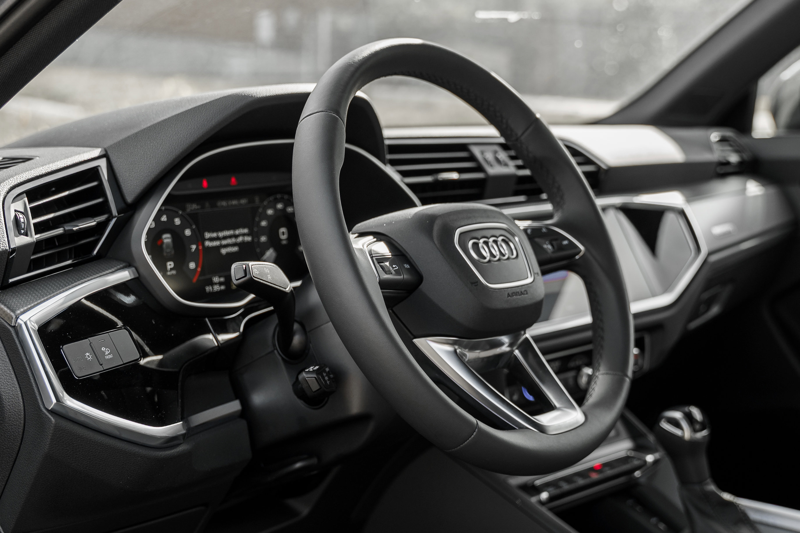 2025 Audi Q3 S line Premium photo 8