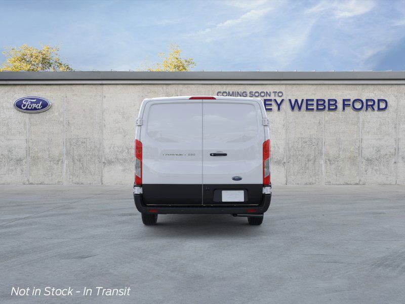 2025 Ford Transit photo 4
