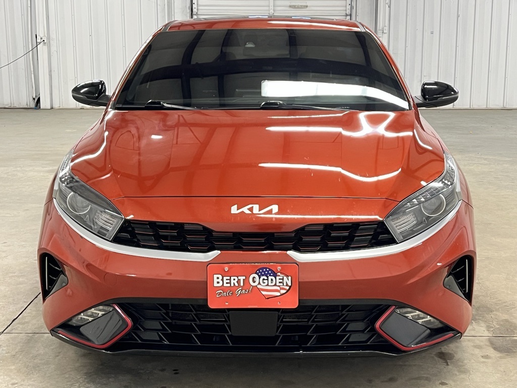 2022 Kia Forte GT-Line photo 2