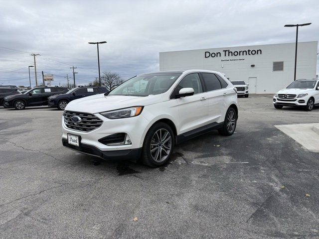 2019 Ford Edge Titanium photo 3