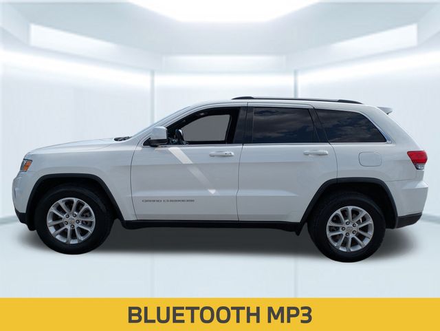 2015 Jeep Grand Cherokee Laredo photo 2
