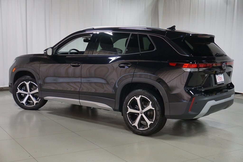 2025 Volkswagen Tiguan SE photo 7