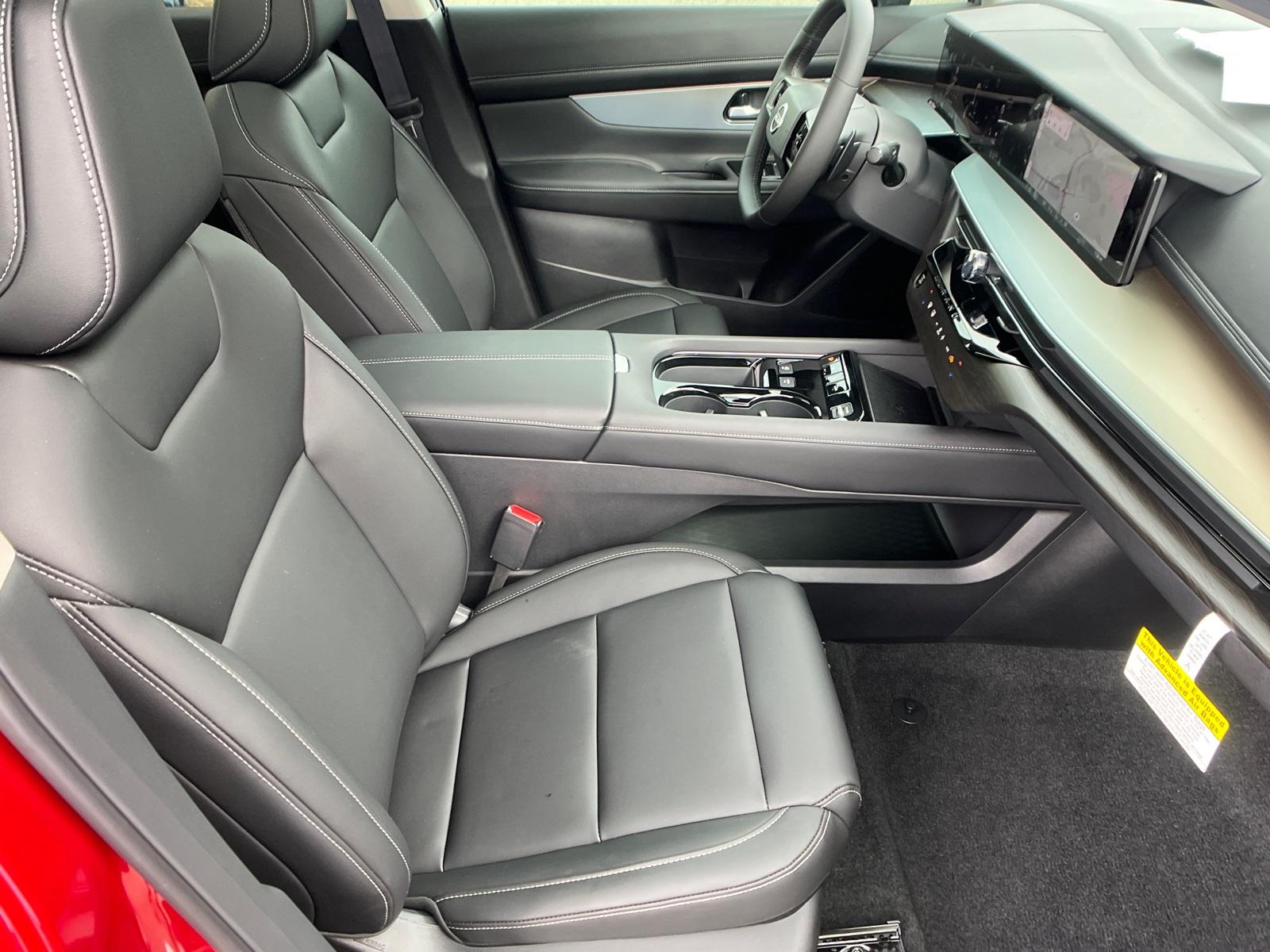 2025 Nissan Murano SL photo 13