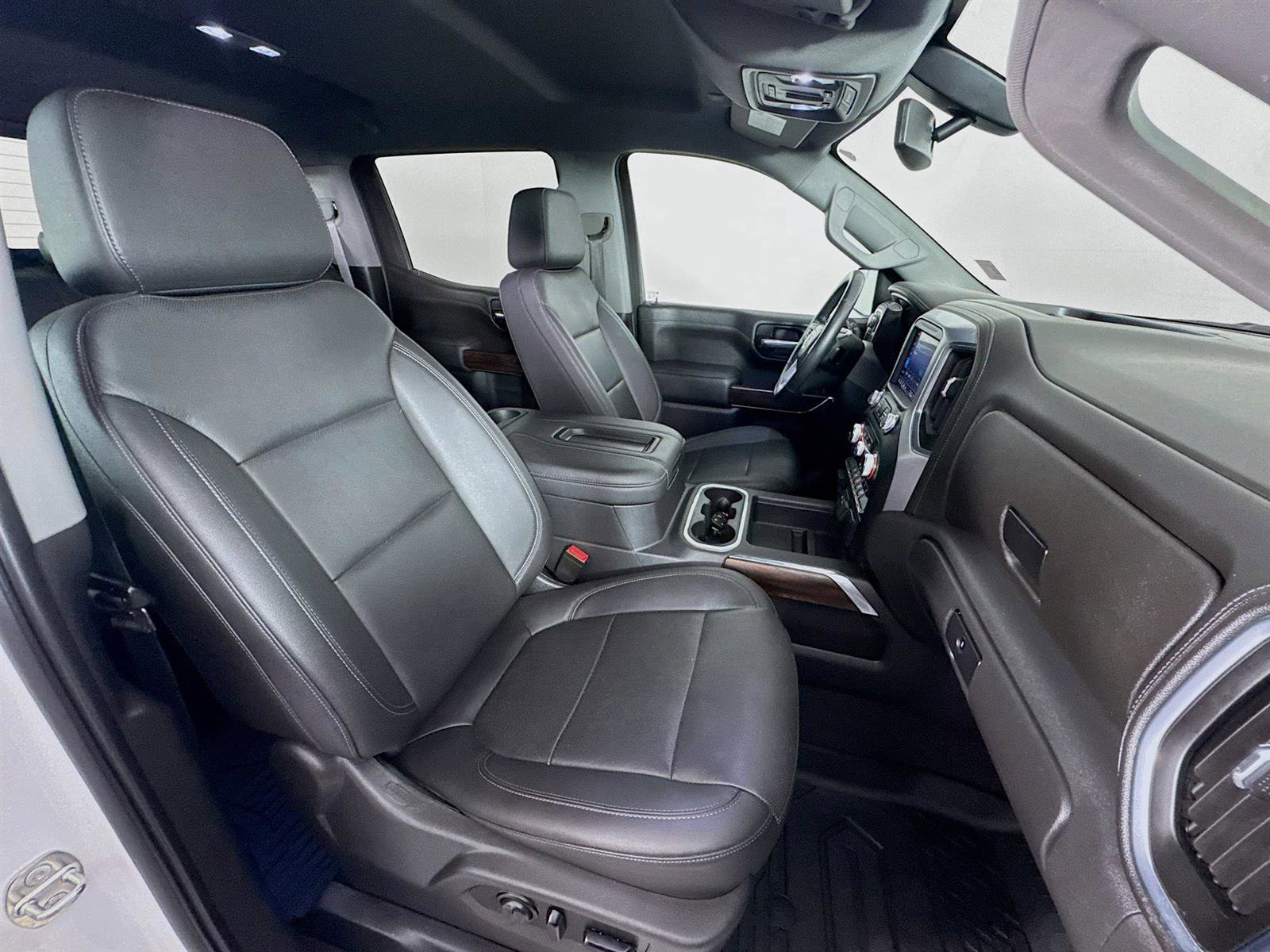 2021 Gmc Sierra 1500 SLT photo 25