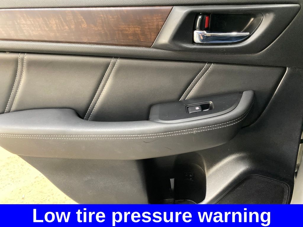 2019 Subaru Outback 2.5i photo 25