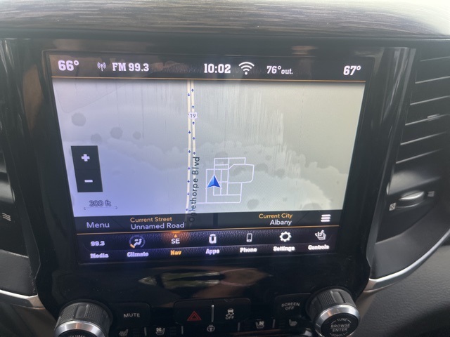 2019 Ram 2500 Laramie photo 16