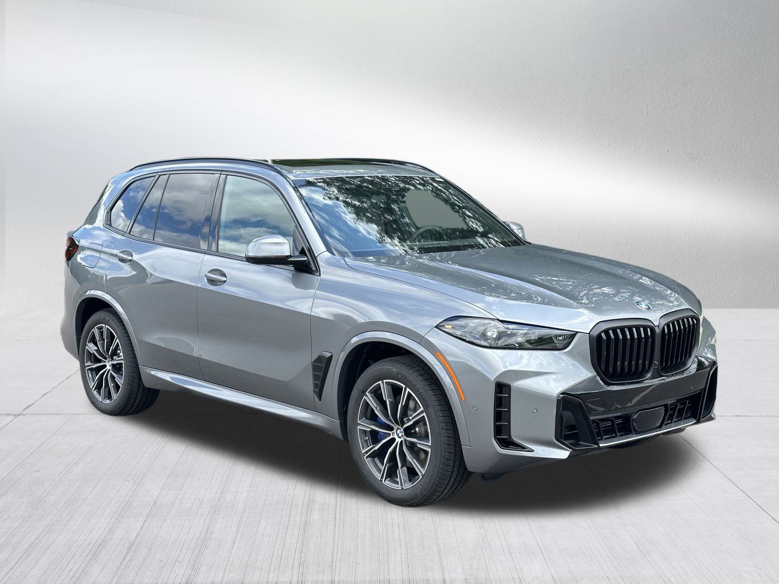 2026 BMW X5 40i's photo
