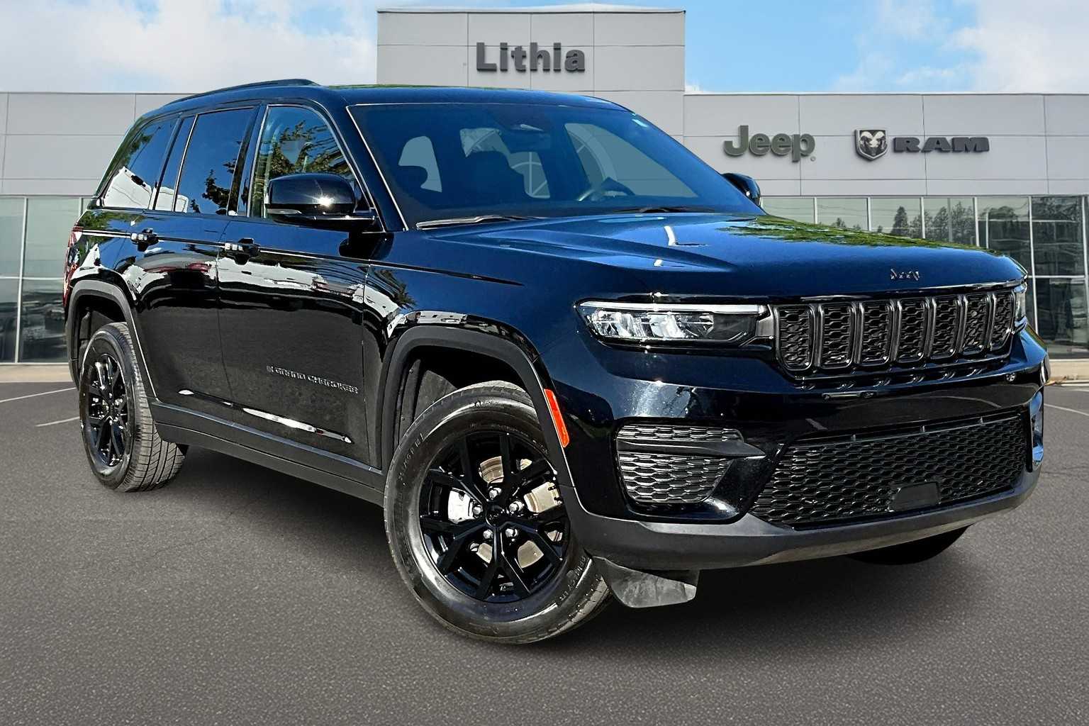 2024 Jeep Grand Cherokee Altitude photo 17