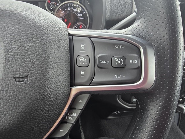 2025 Ram 2500 Tradesman photo 15