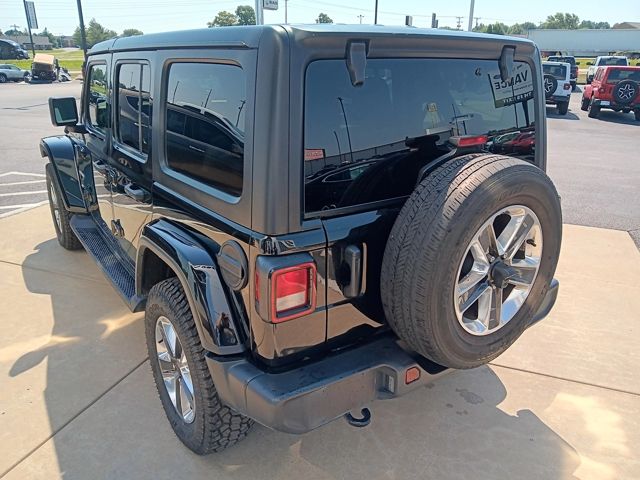 2022 Jeep Wrangler Unlimited Sahara photo 4