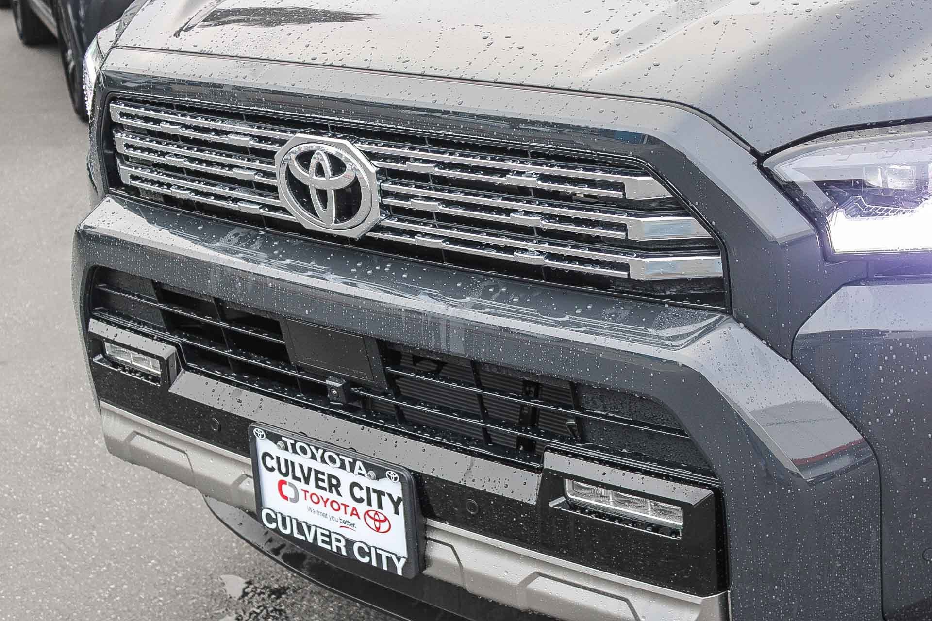 2025 Toyota 4Runner Limited photo 4