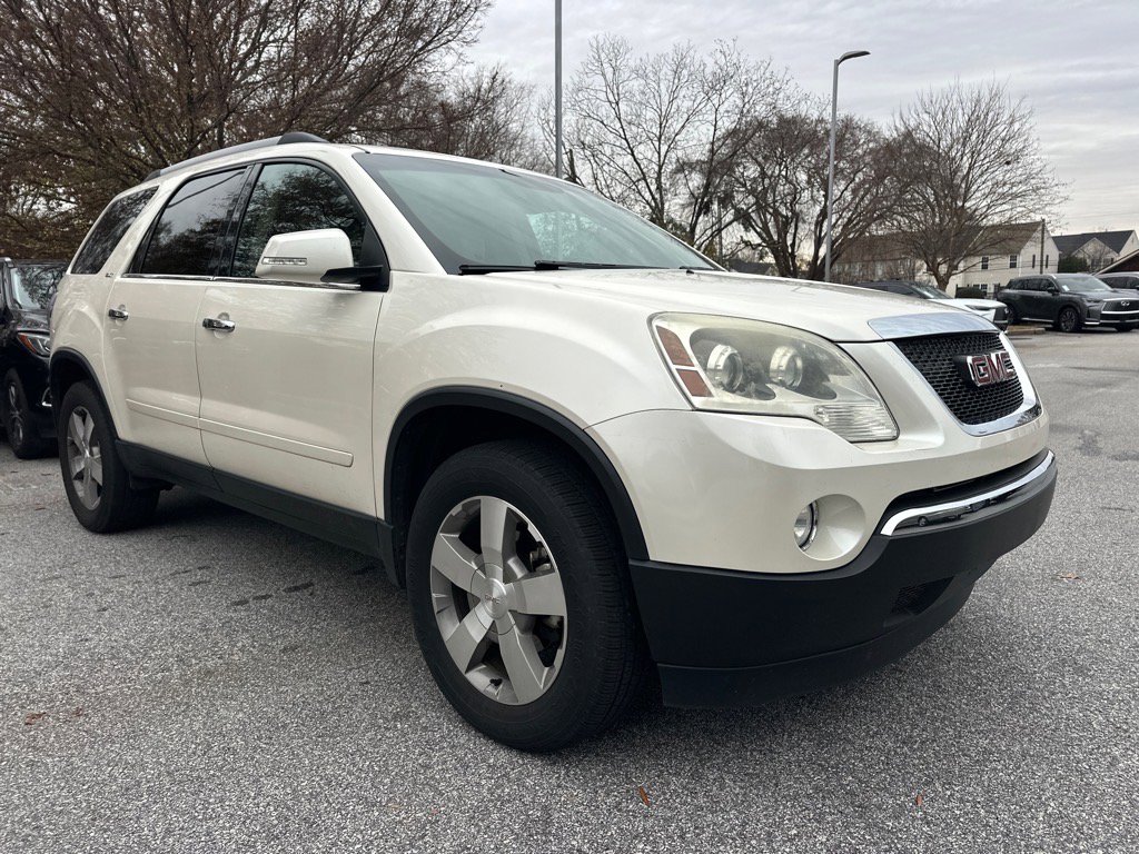 2010 GMC Acadia SLT1's photo