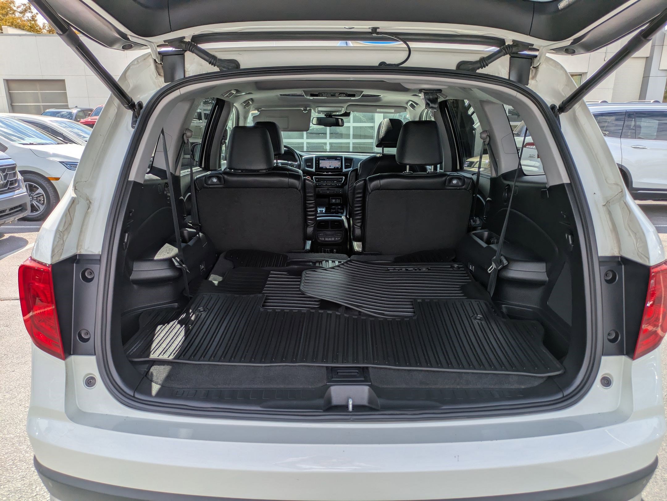 2018 Honda Pilot Elite photo 29