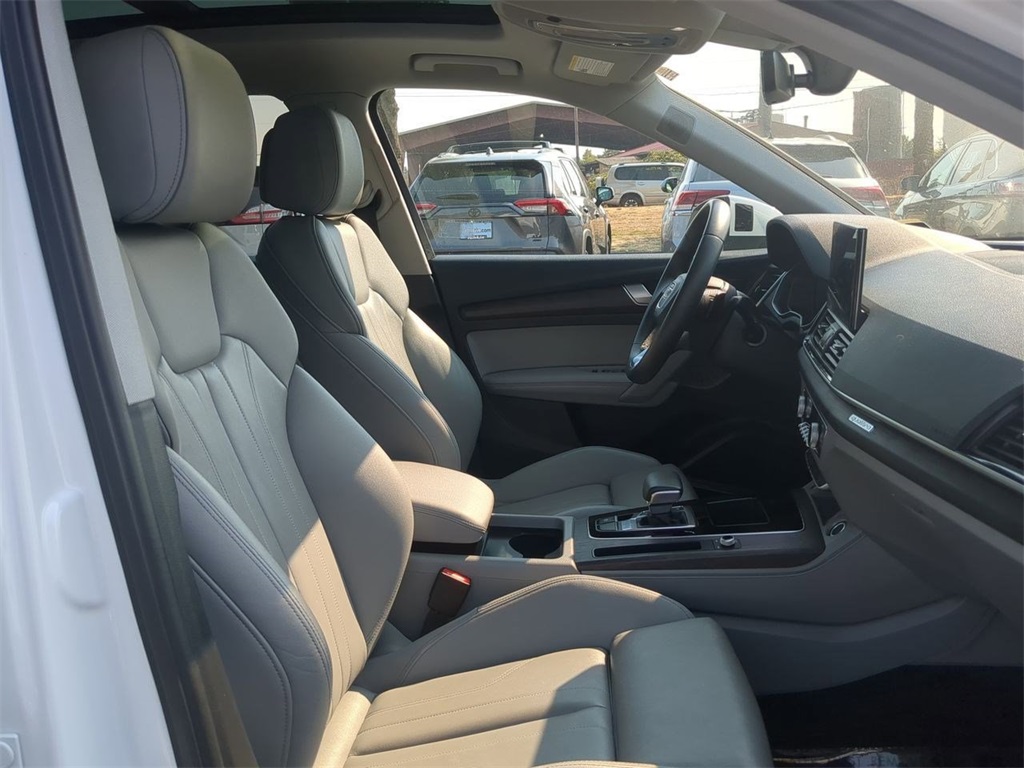 2024 Audi Q5 45 S line Premium photo 26