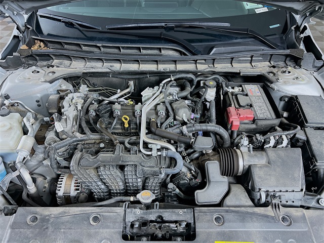 2023 Nissan Altima 2.5 SR photo 26