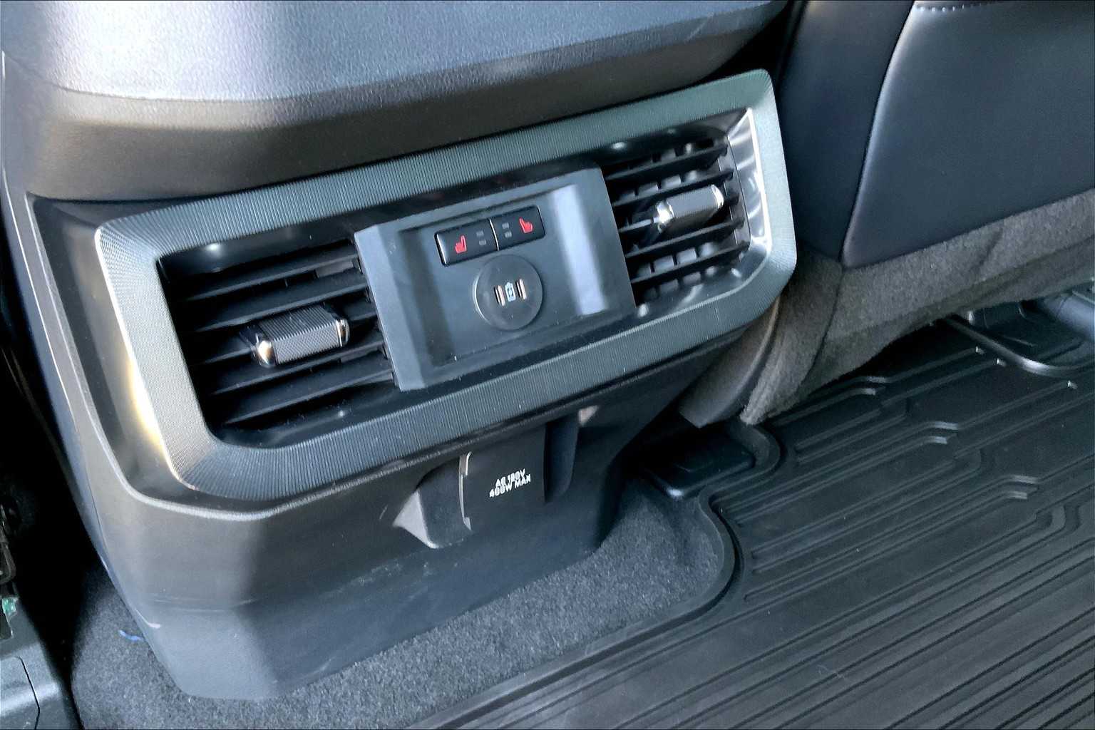 2025 Ford F-350 Platinum photo 31