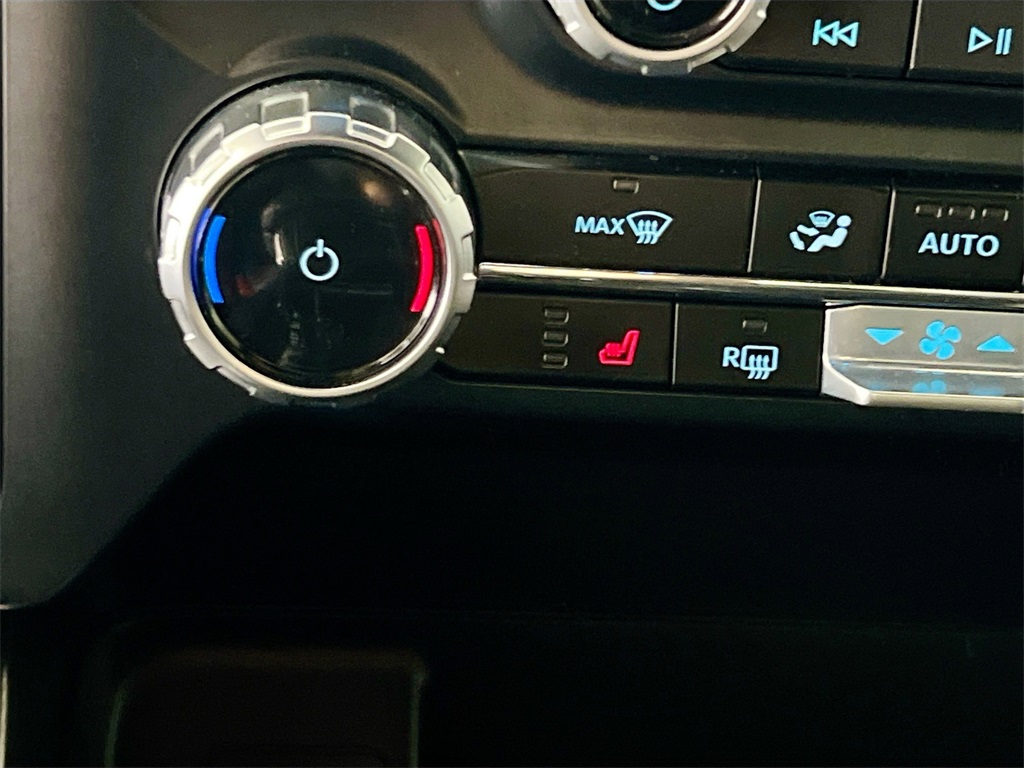 2023 Ford F-150 XLT photo 24