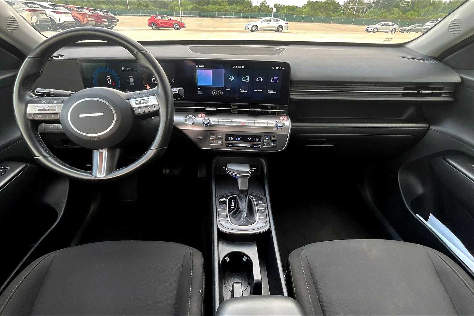 2024 Hyundai Kona SEL photo 13