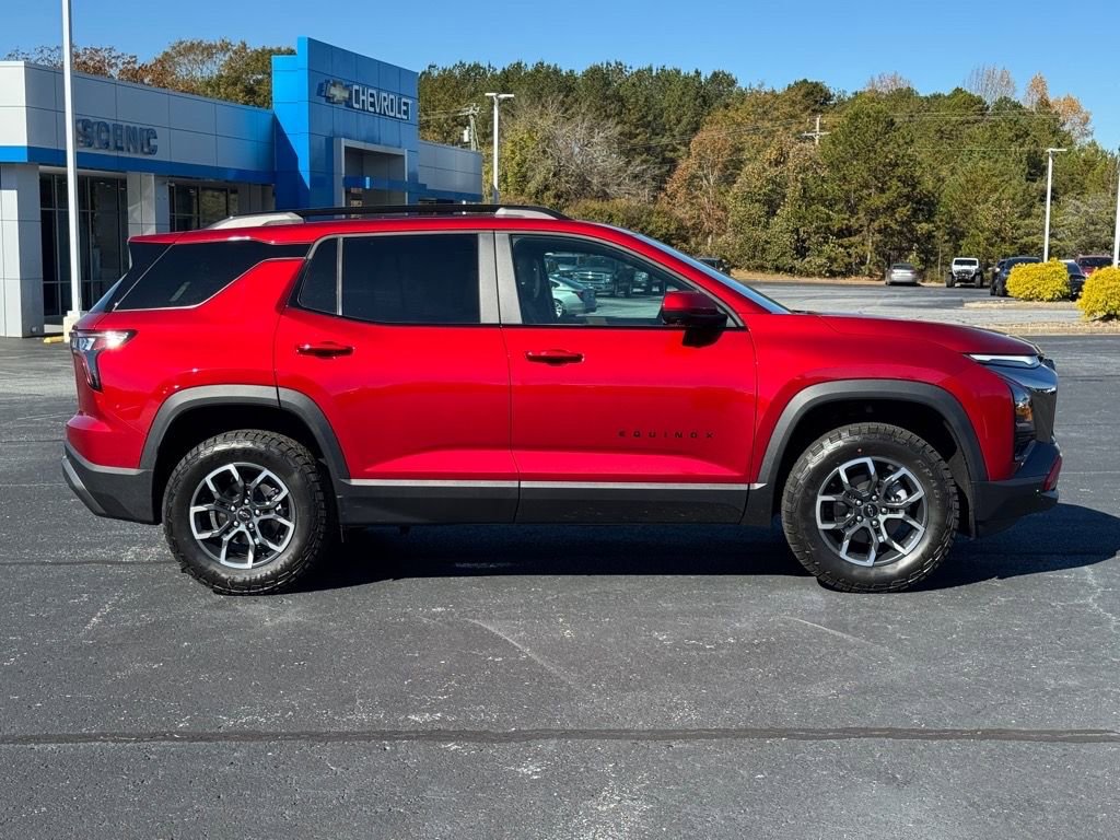 2026 Chevrolet Equinox ACTIV photo 2