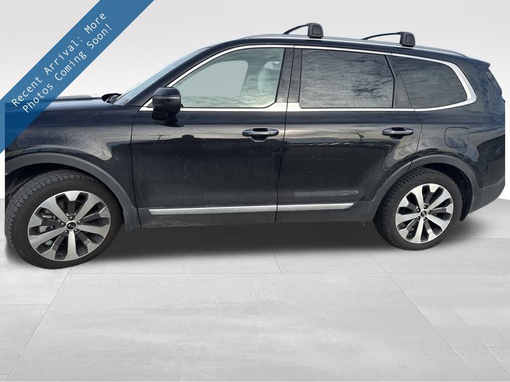 2021 Kia Telluride S's photo