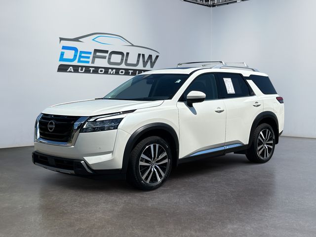 2024 Nissan Pathfinder Platinum photo 7