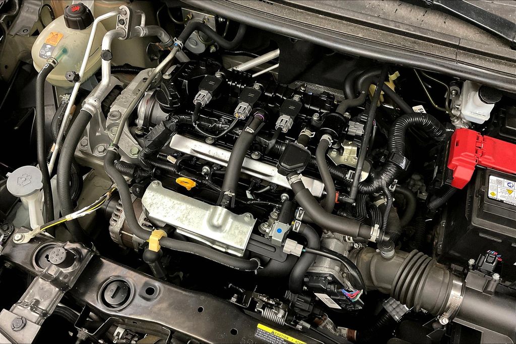 2021 Nissan Versa 1.6 SV photo 33