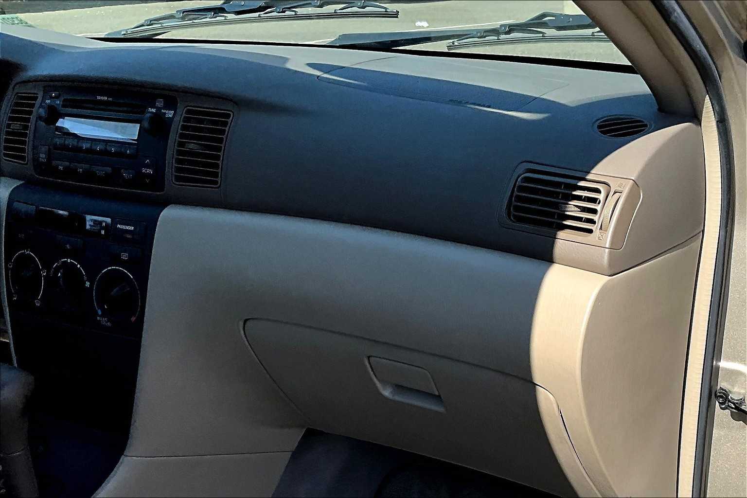 2008 Toyota Corolla CE photo 17