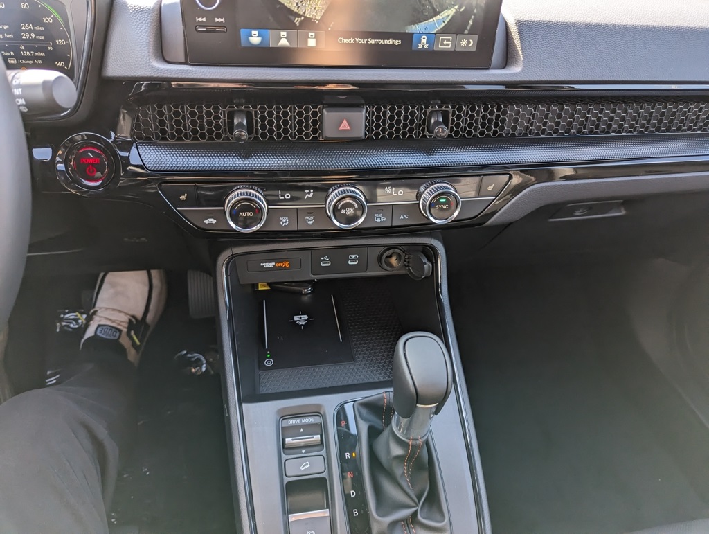 2026 Honda CR-V Hybrid Sport Touring photo 16