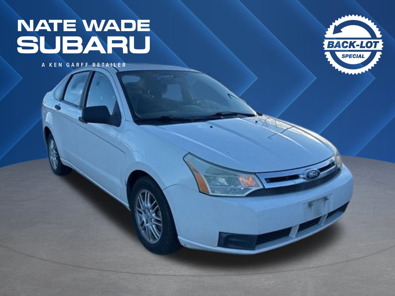 2010 Ford Focus SE's photo