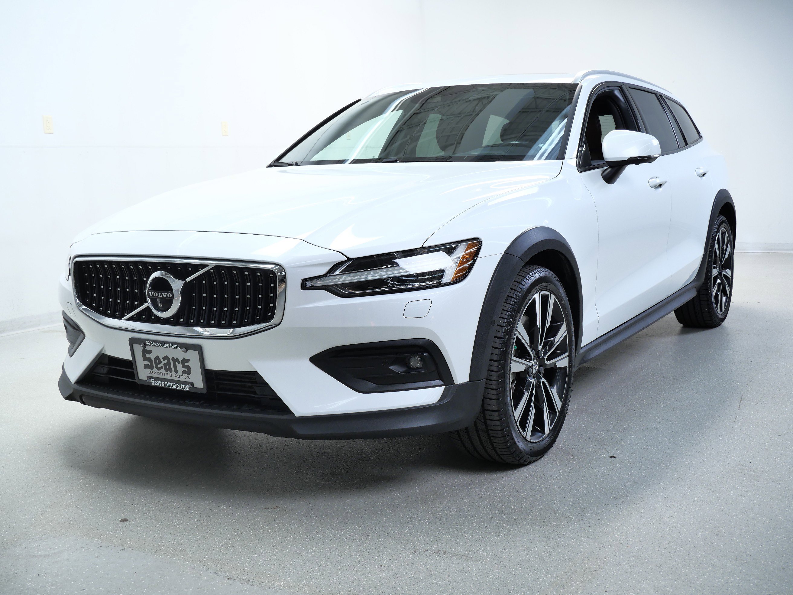 2022 Volvo V60 Cross Country T5 AWD photo 10