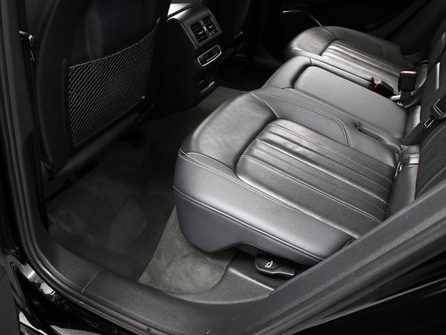 2021 Audi Q5 45 Premium Plus photo 25