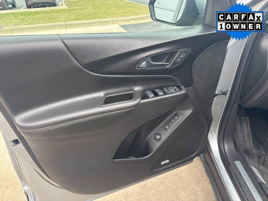 2024 Chevrolet Equinox Premier photo 9