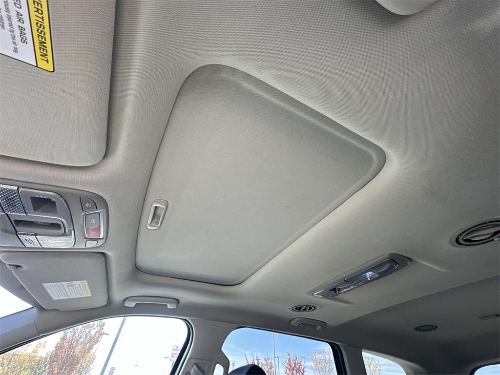 2023 Kia Telluride S photo 3