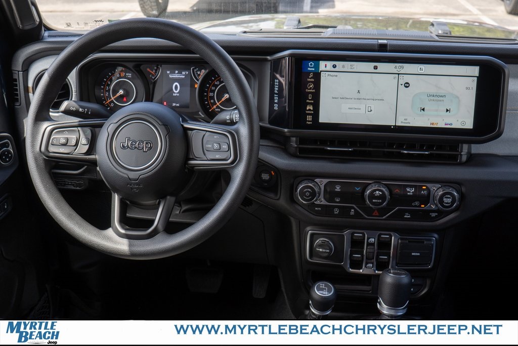 2025 Jeep Gladiator Sport photo 14