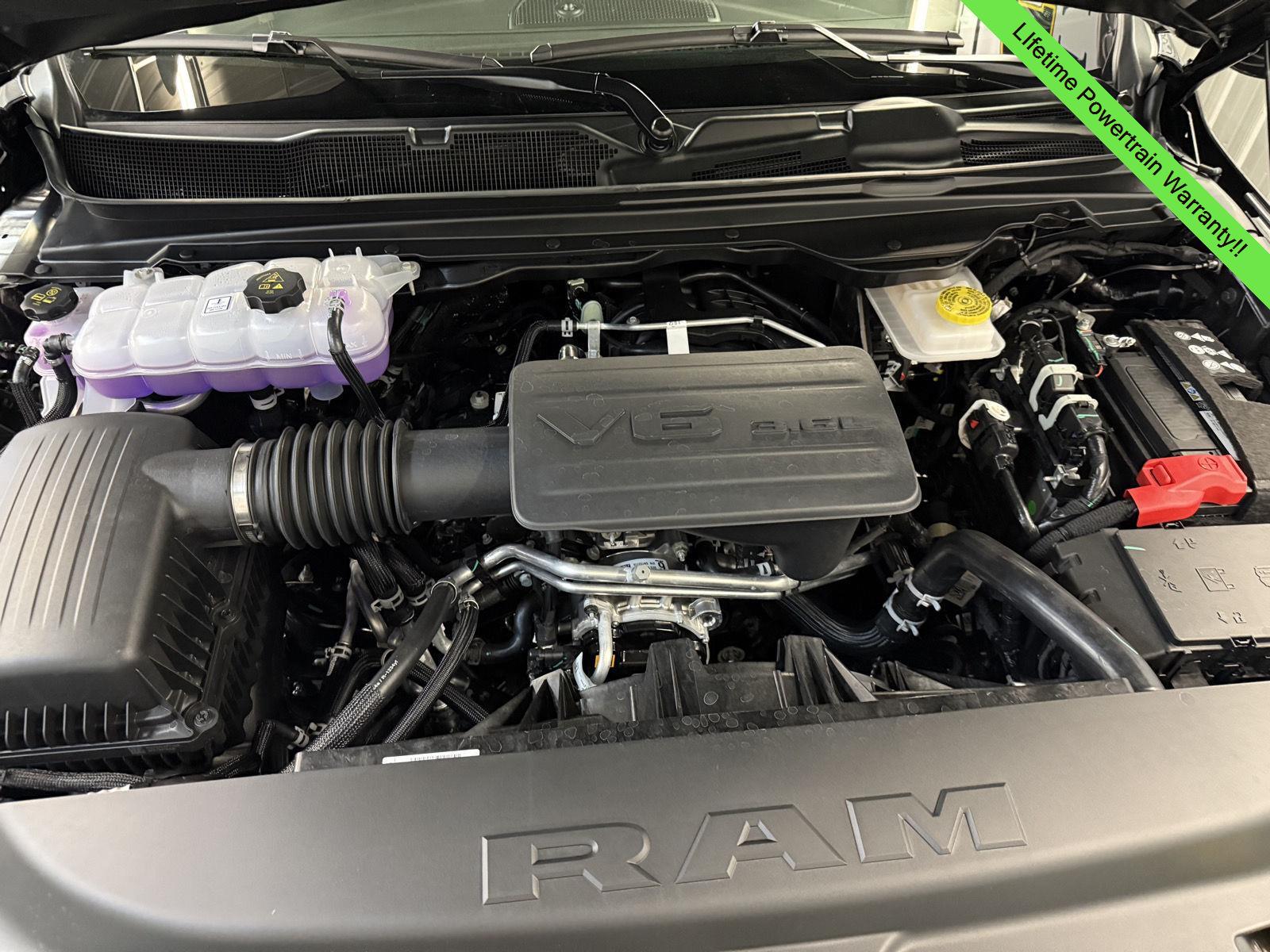 2025 Ram 1500 Big Horn Lone Star photo 5